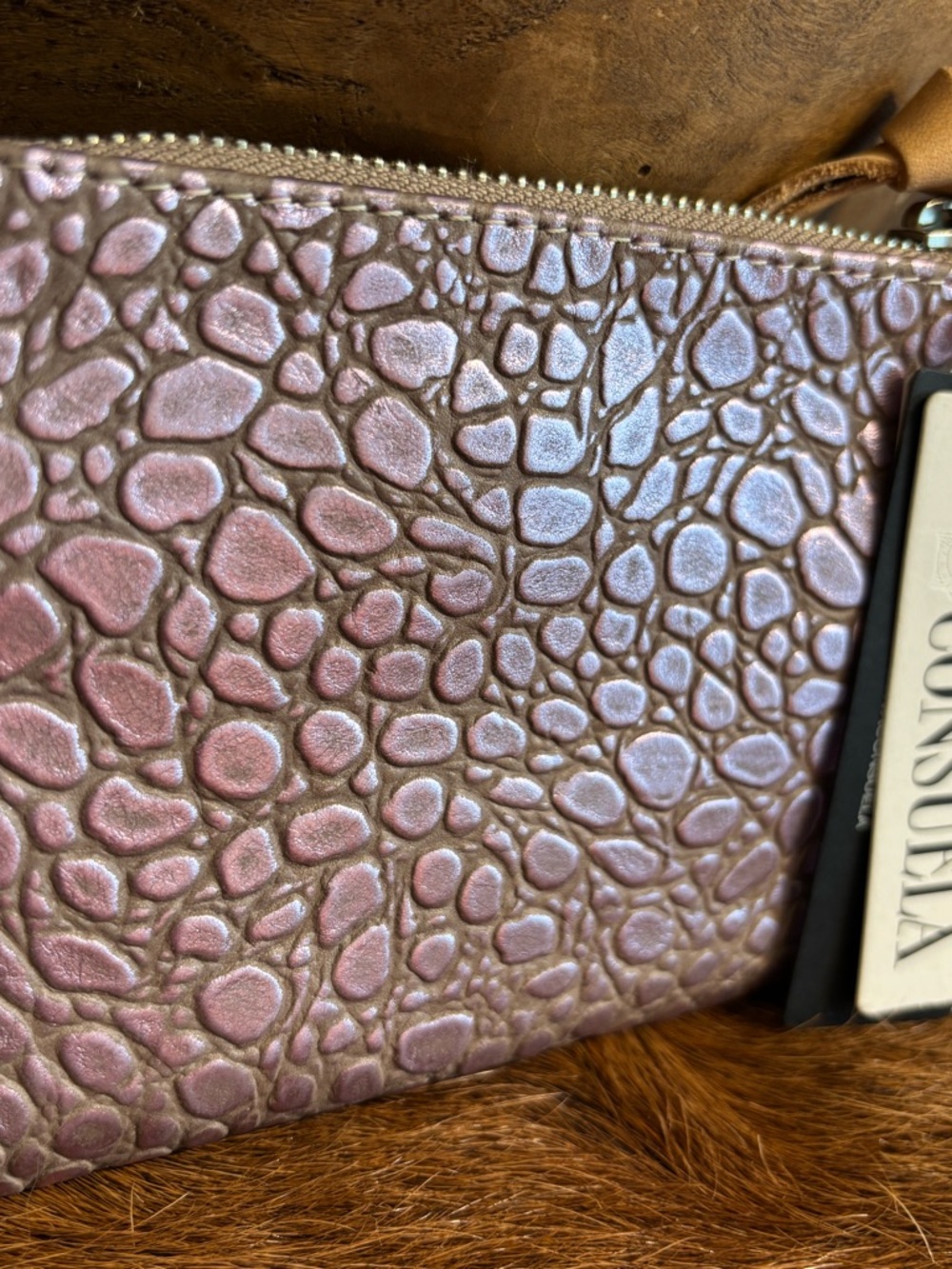 Consuela NWT LuLu Slim Wallet in metallic lilac pebbled leather - Picture 7 of 8